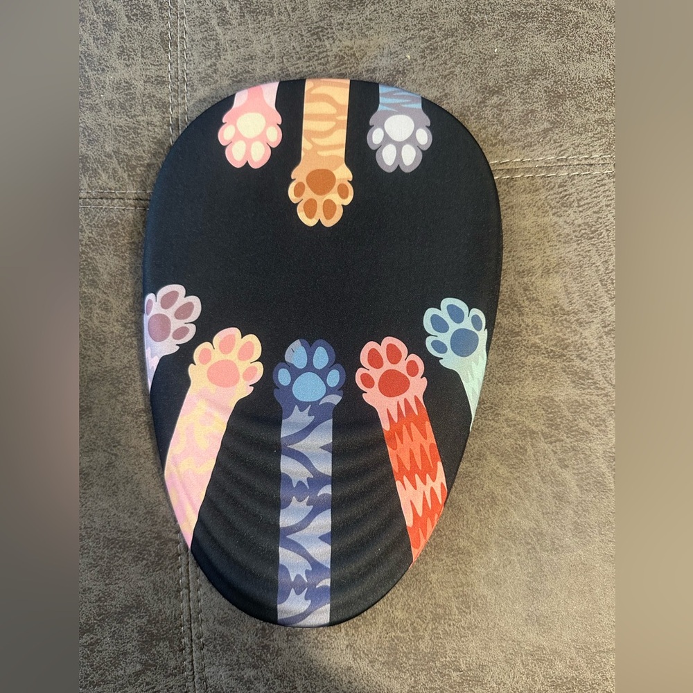 Wrist Support Mousr Pad - Cat Claw